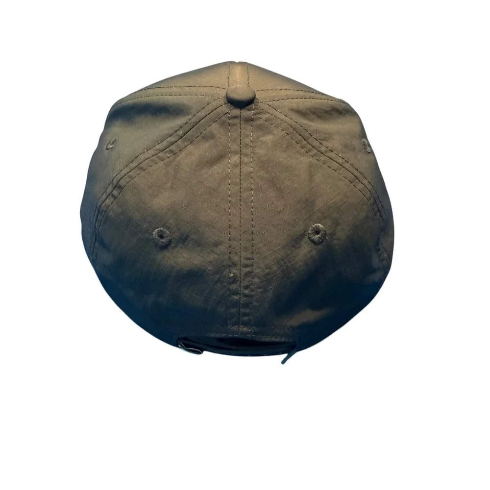 Vineyard Vines Youth Hat Navy Blue Snapback‎ with VV Fish Logo
